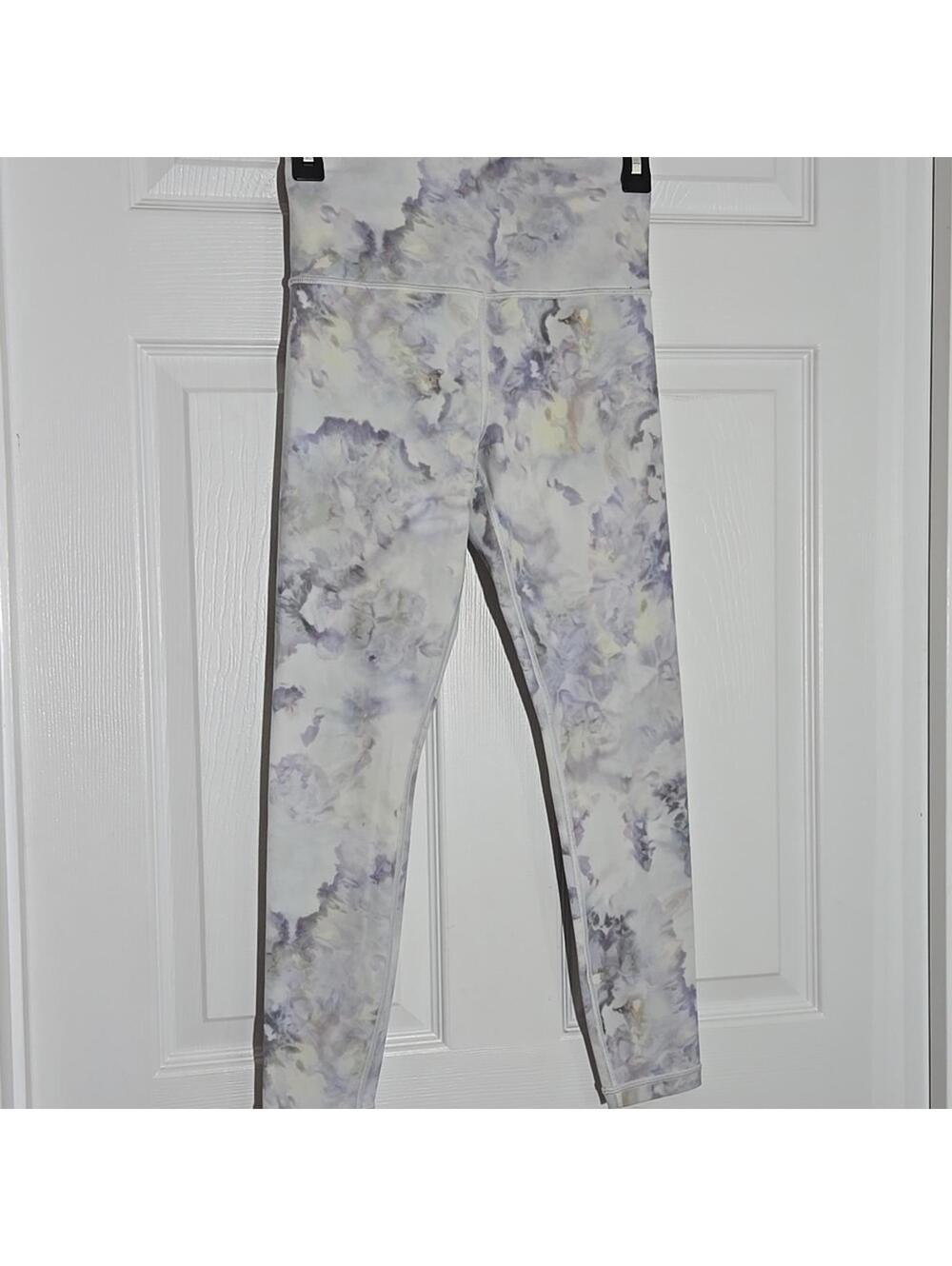 Athleta Gray Purple Elation Snow Dye 7/8 Legging Size XS - Picture 3 of 7